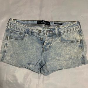 Hollister - low rise boyfriends Jean shorts